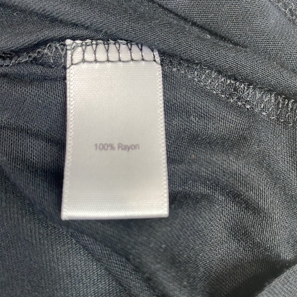 Jennifer Lopez Black Beaded Scoopneck Black T shirt Womens size 1X - Picture 9 of 12